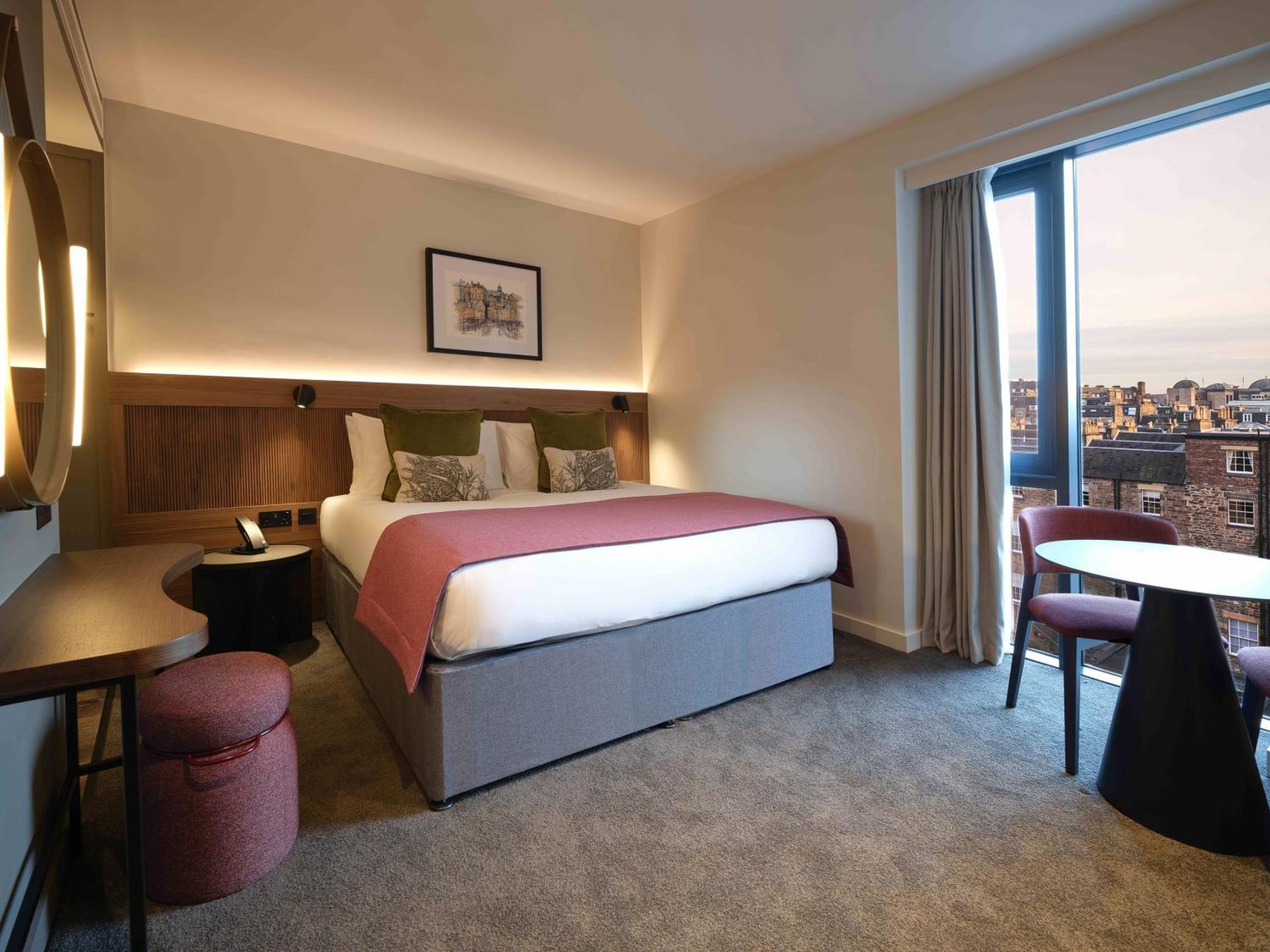 Отель The Resident Edinburgh - Newly Open Экстерьер фото