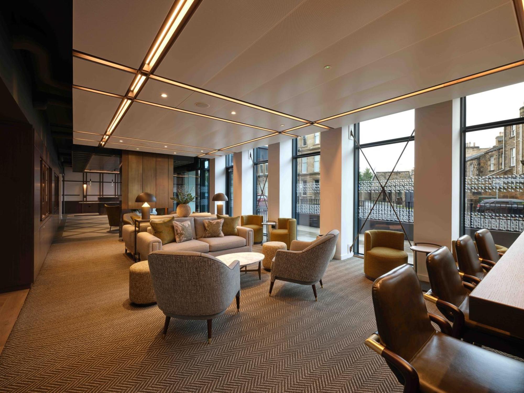 Отель The Resident Edinburgh - Newly Open Экстерьер фото