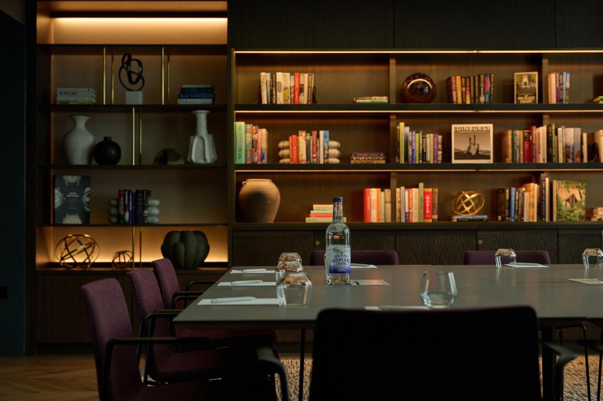 Отель The Resident Edinburgh - Newly Open Экстерьер фото